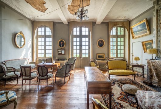 character properties France aquitaine   - 6