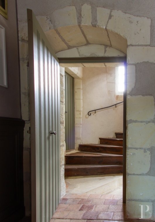 En Indre-et-Loire, entre Bourgueil et Langeais, une maison de village des 16e et 18e siècles - photo  n°7