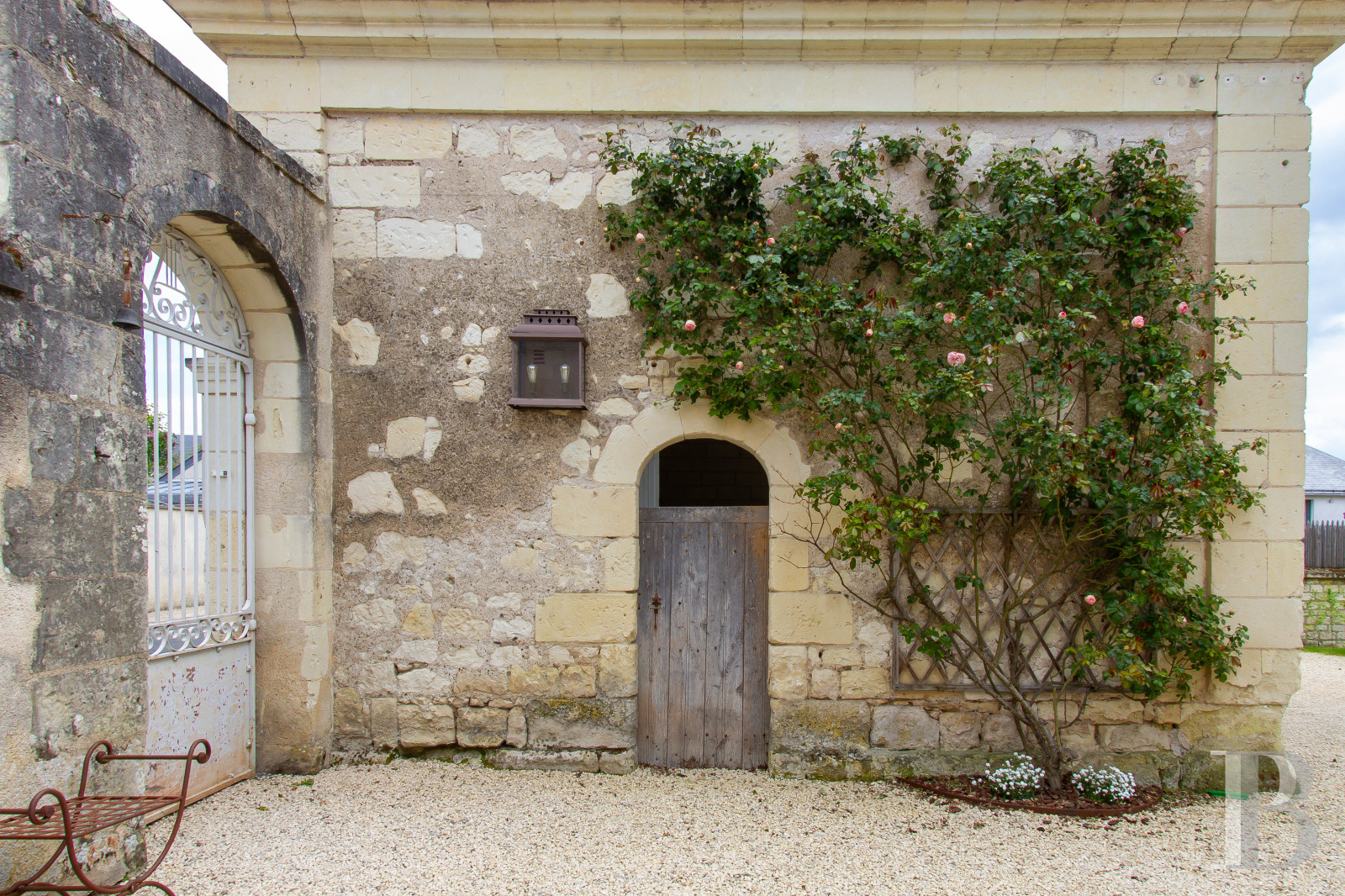 En Indre-et-Loire, entre Bourgueil et Langeais, une maison de village des 16e et 18e siècles - photo  n°21