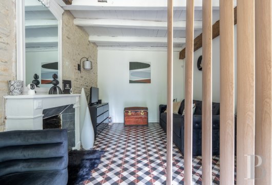 vieilles maisons francaises poitou charentes   - 12