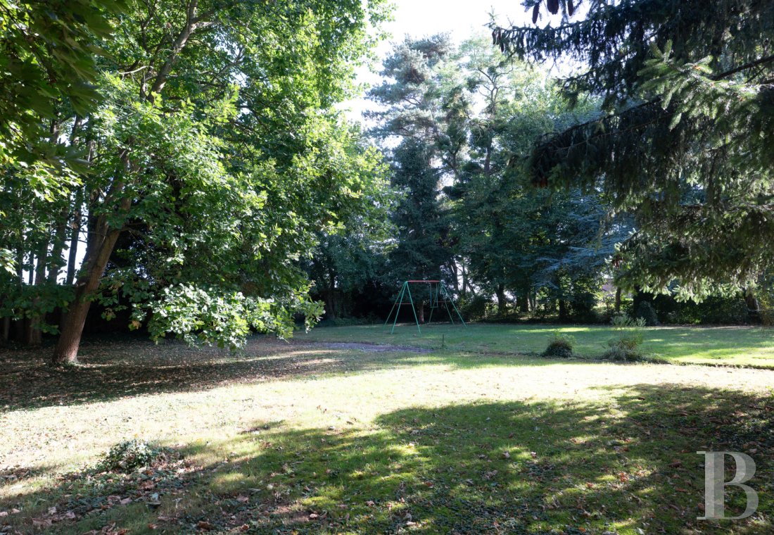 character properties France picardy   - 12