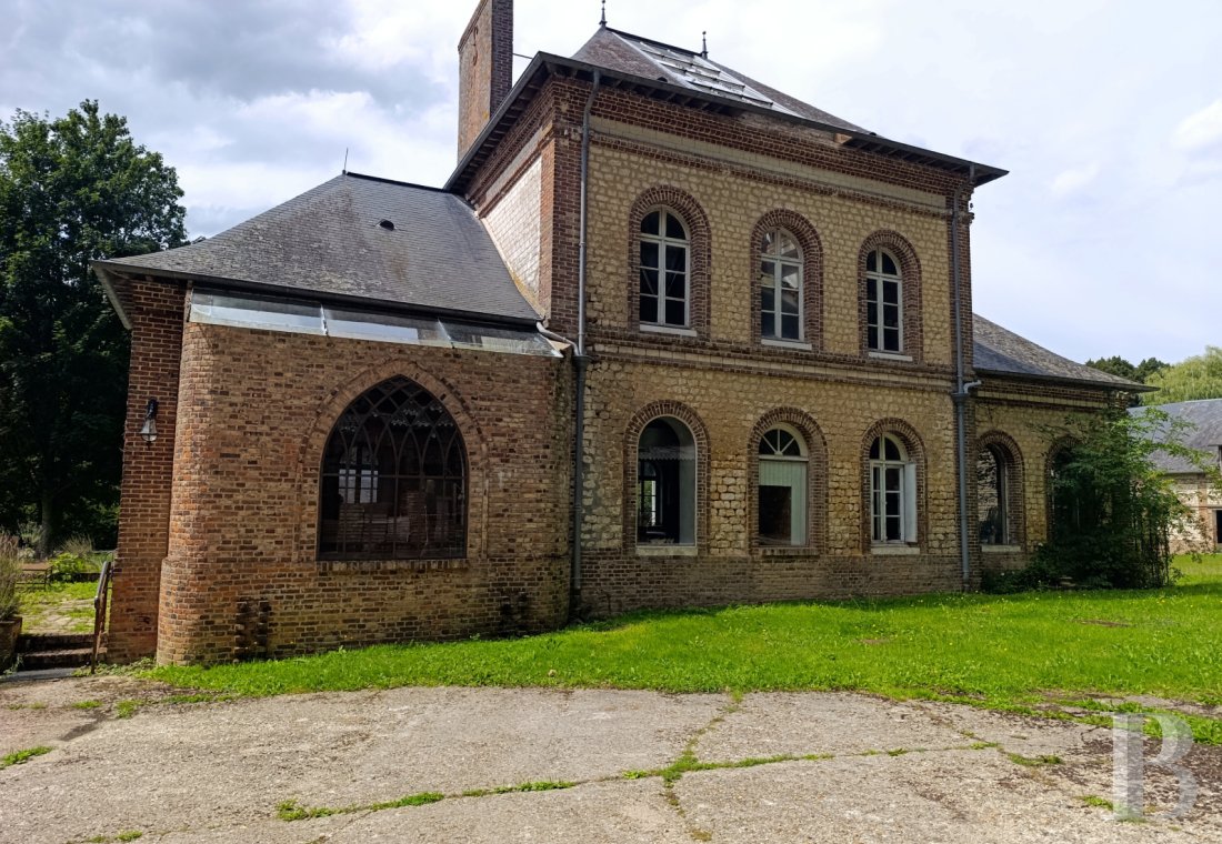 castles for sale France upper normandy   - 11