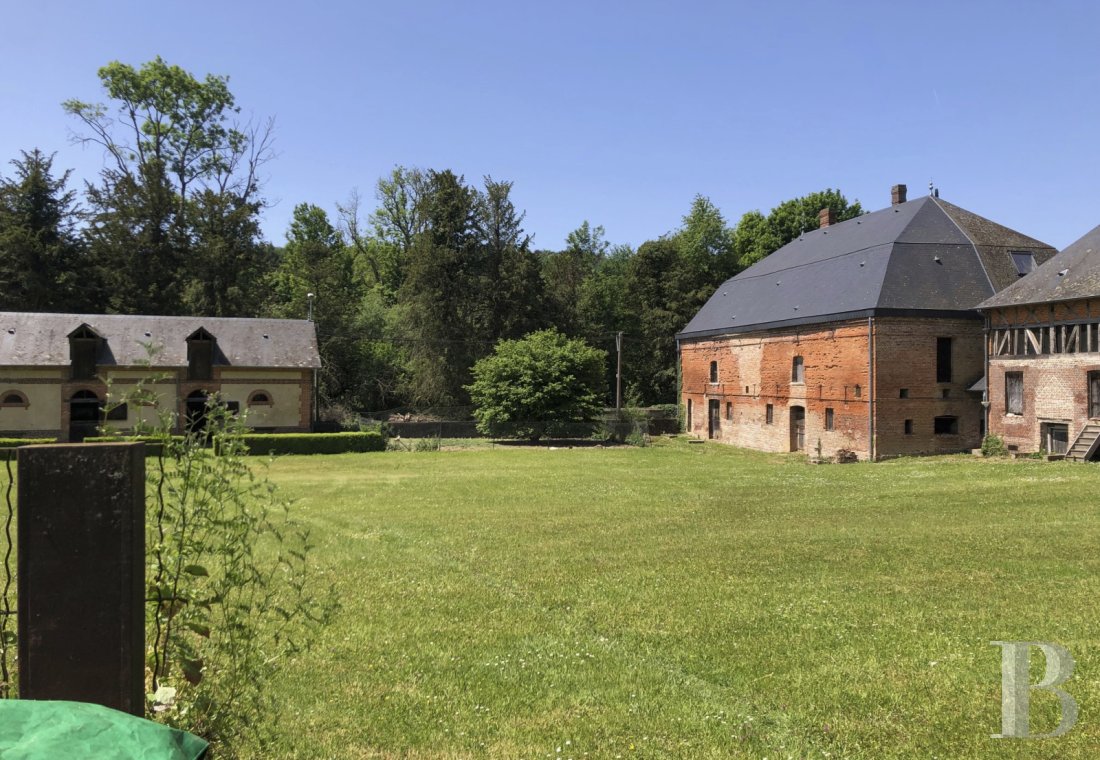 castles for sale France upper normandy   - 13