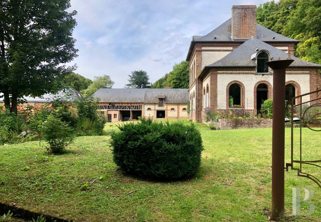 castles for sale France upper normandy   - 12