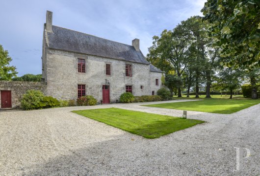 pays-de-loire - Dans les terres de la presqu’île guérandaise, un manoir du 16e s., ses dépendances et son parc de 10 ha