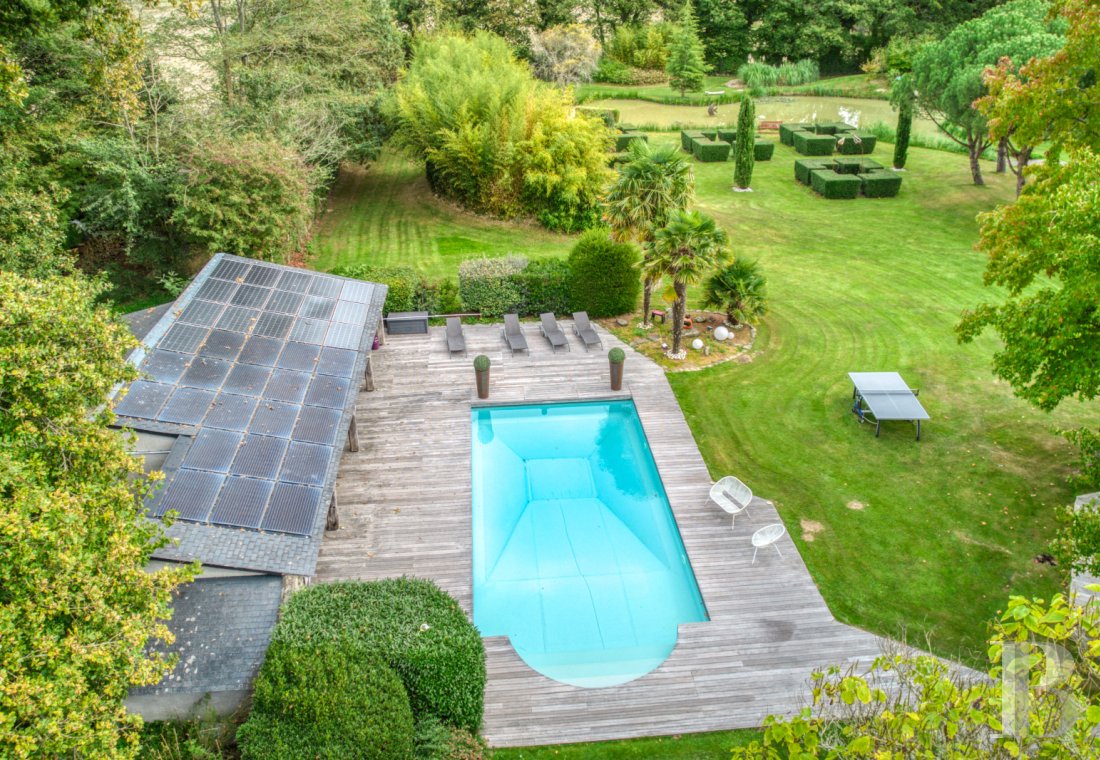 France mansions for sale pays de loire   - 26