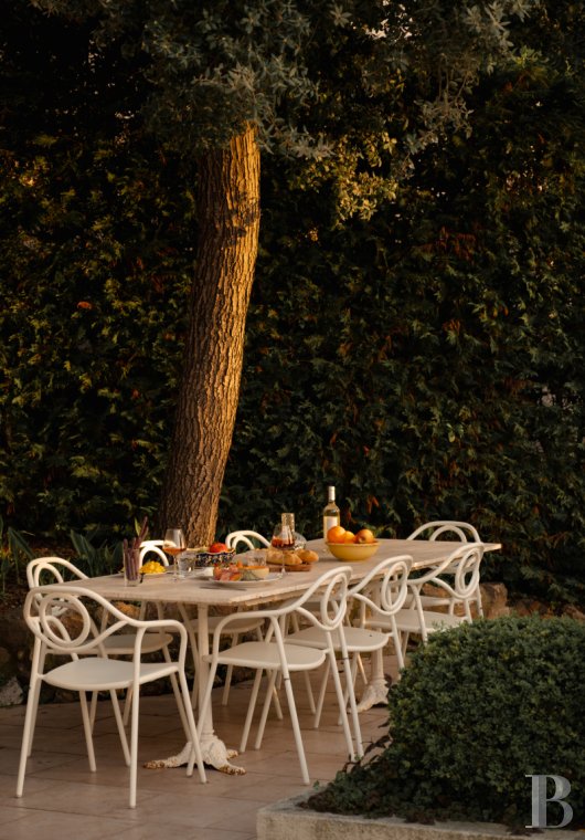A 1930s villa facing the sea on Cap d'Antibes, in the Alpes-Maritimes department - photo  n°23