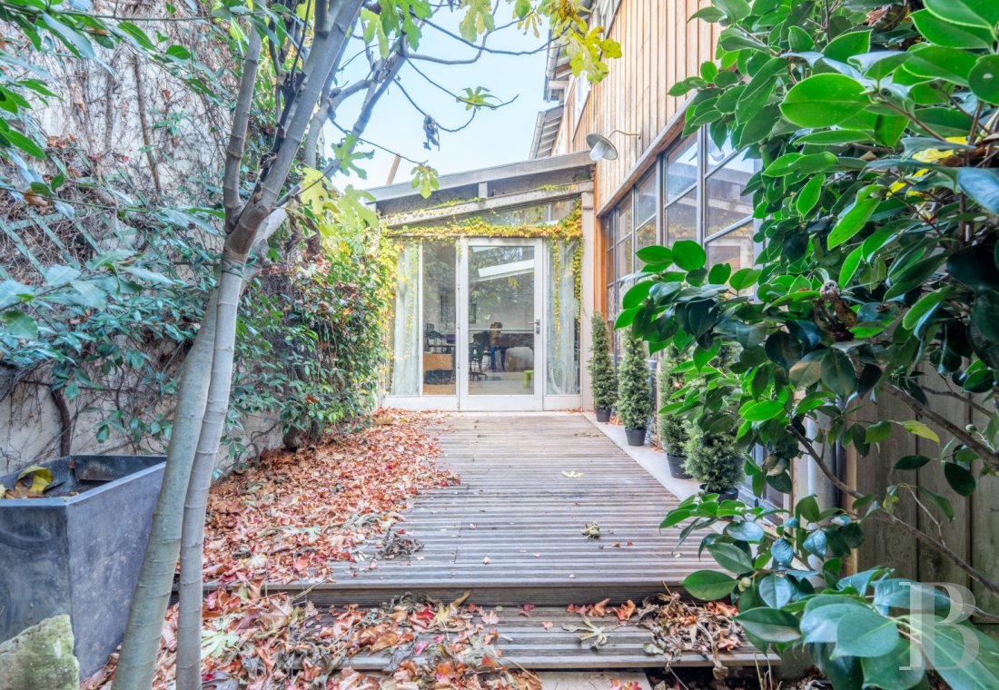 character properties France center val de loire   - 15