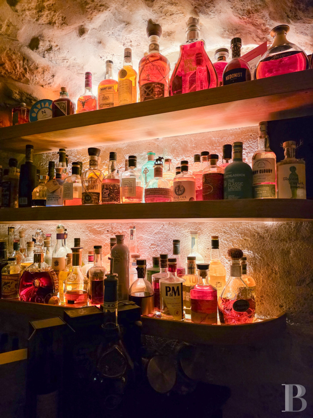 À Paris, dans le Quartier latin,  un ensemble de caves dans un immeuble du 17e siècle aménagées en lieu de réception - photo  n°7