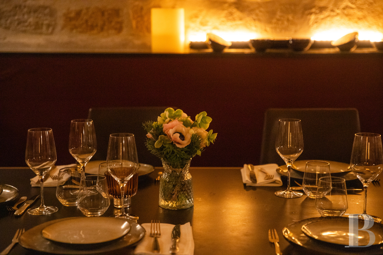 À Paris, dans le Quartier latin,  un ensemble de caves dans un immeuble du 17e siècle aménagées en lieu de réception - photo  n°18