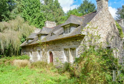 brittany - En Bretagne, à 15 min des plages,  un ancien moulin du 19e s. à rénover, avec parc et dépendances