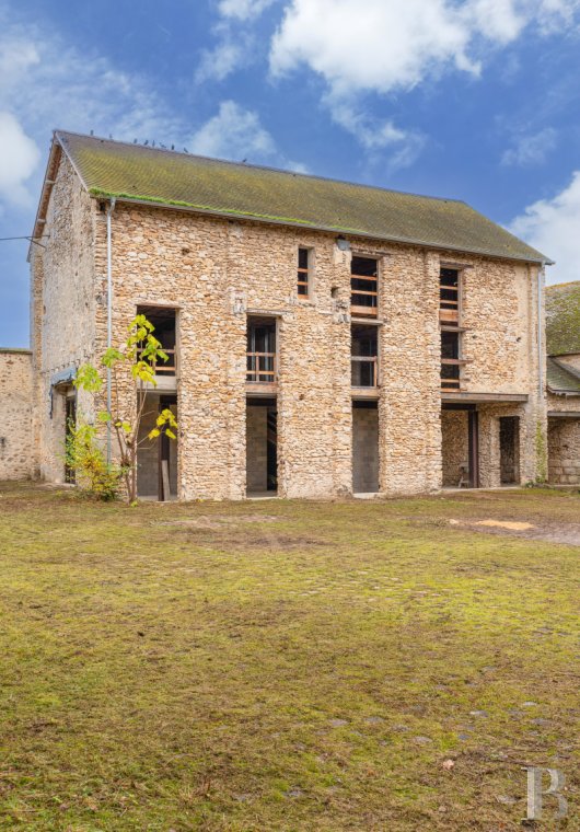 character properties France ile de france   - 1