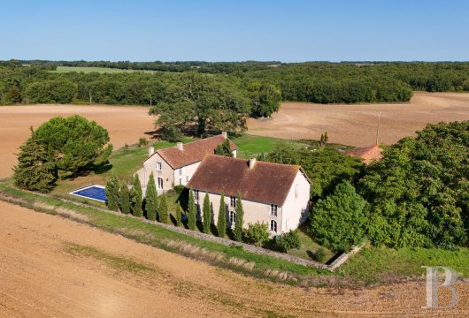 poitou-charentes - A restored farmhouse with an outbuilding, a swimming pool and over 6,000m² of grounds, nestled in France’s beautiful Vienne department