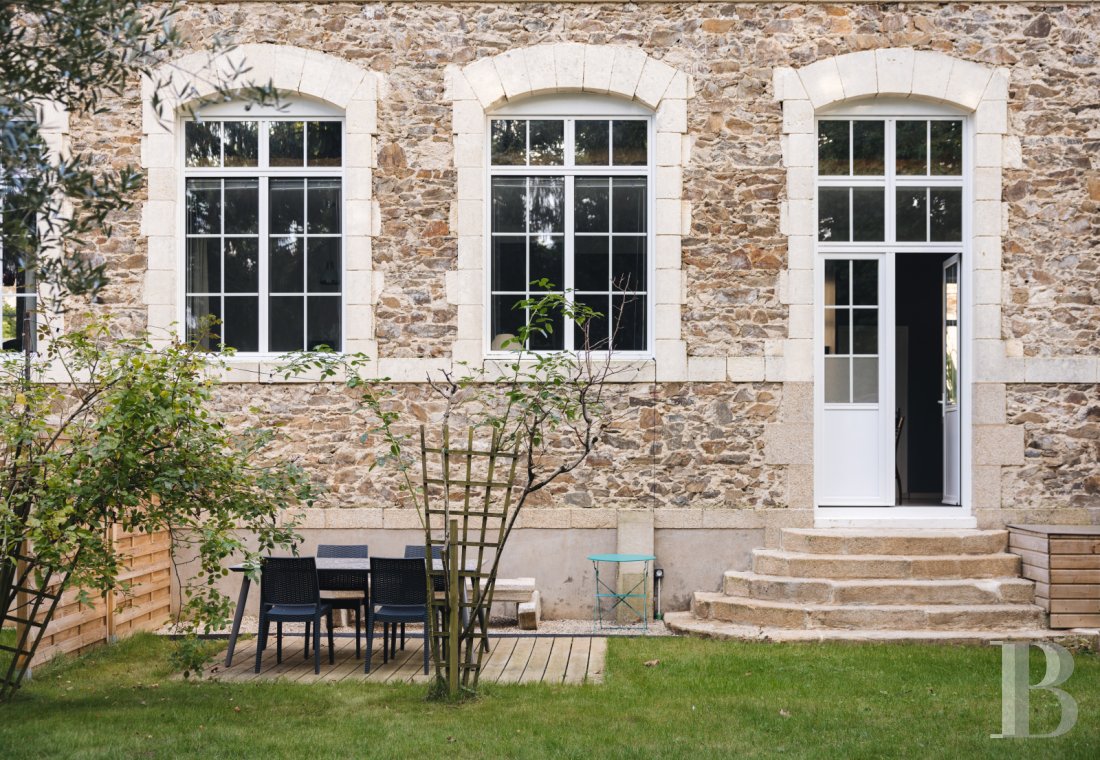 character properties France pays de loire   - 16