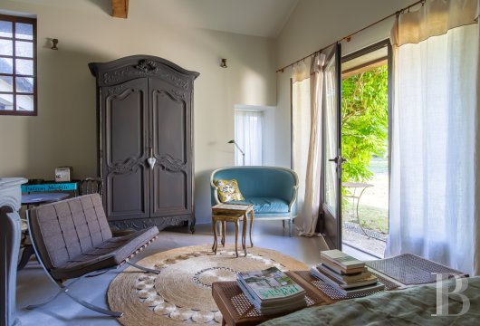 character properties France pays de loire   - 11