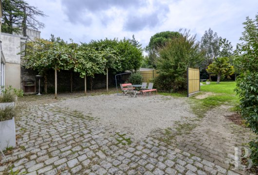 properties in town pays de loire   - 14