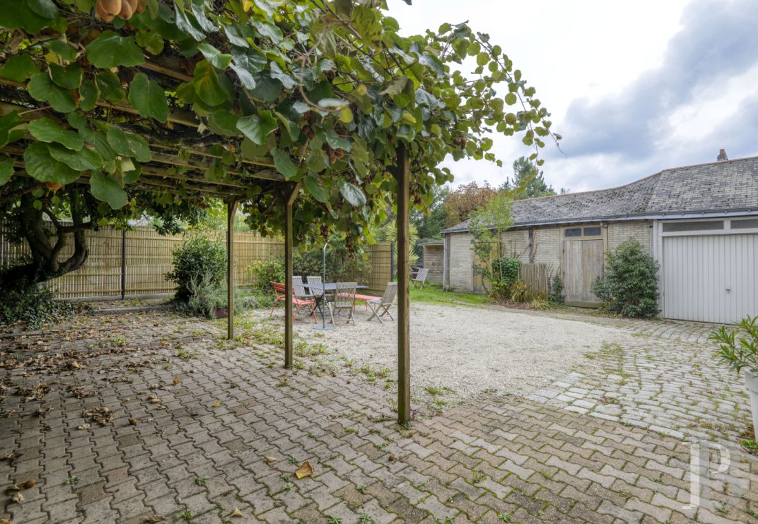 properties in town pays de loire   - 15