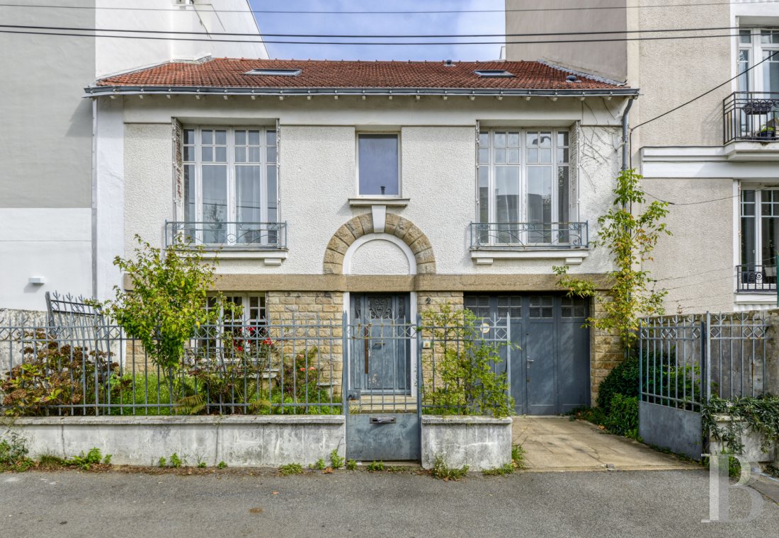 properties in town pays de loire   - 1