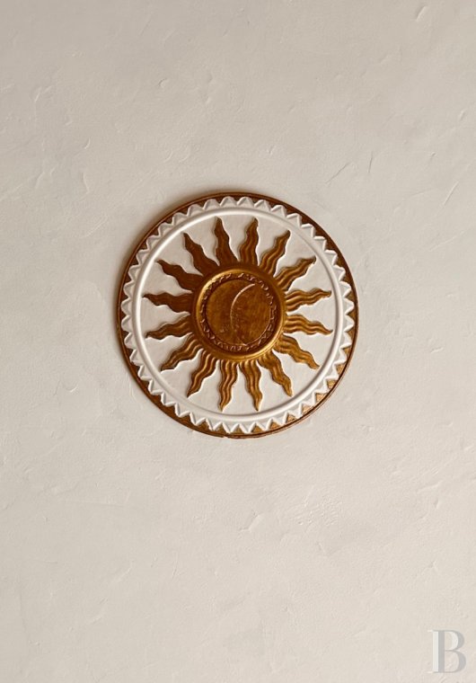 properties in town burgundy   - 10