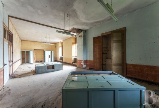 castles for sale France franche comte   - 6