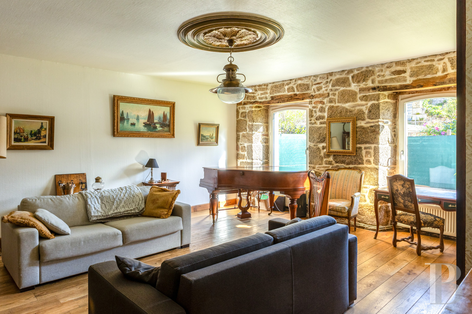 À Concarneau, dans le Finistère, une ancienne maison d’armateur du 17e siècle à quelques pas du port de plaisance - photo  n°7