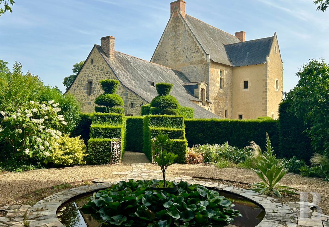 manoirs a vendre pays de loire   - 2