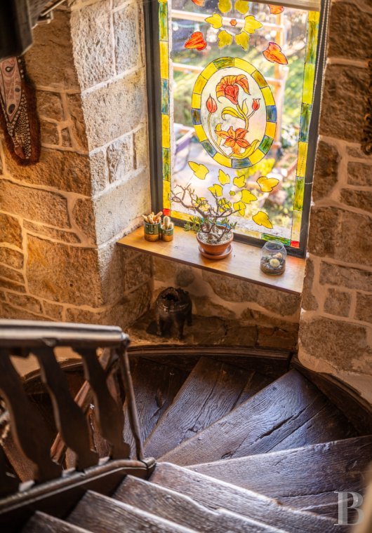 character properties France midi pyrenees   - 14