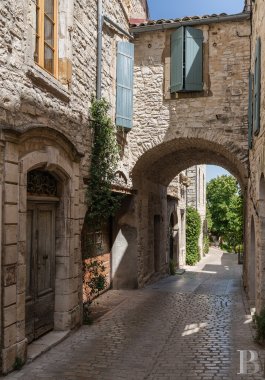 À Vézénobres, dans le Gard, une maison de village du 16e siècle - photo  n°29