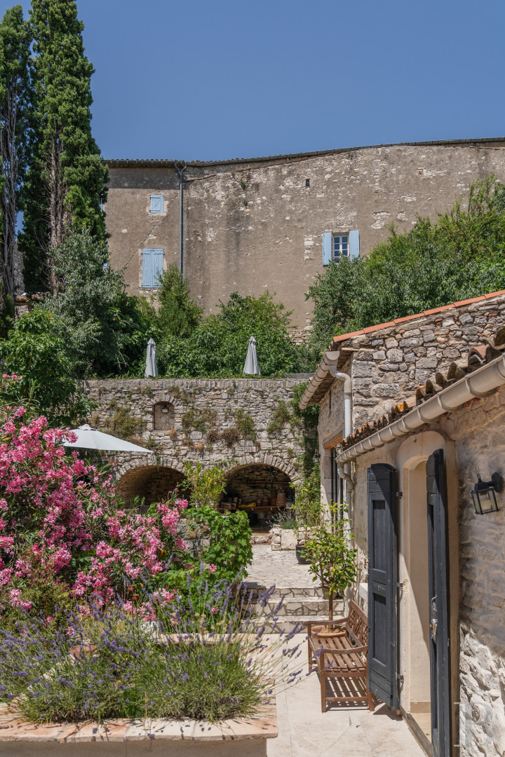 À Vézénobres, dans le Gard, une maison de village du 16e siècle - photo  n°3