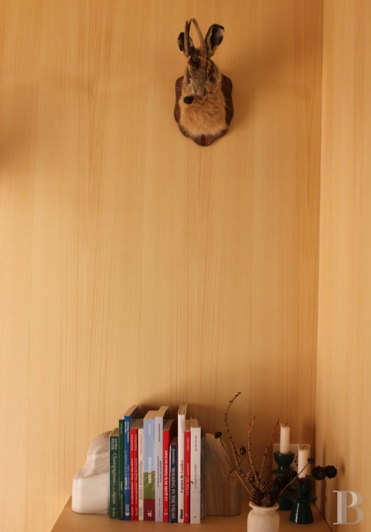 En Suisse, dans le canton du Valais, un vaste chalet à proximité du domaine des 4 Vallées - photo  n°12