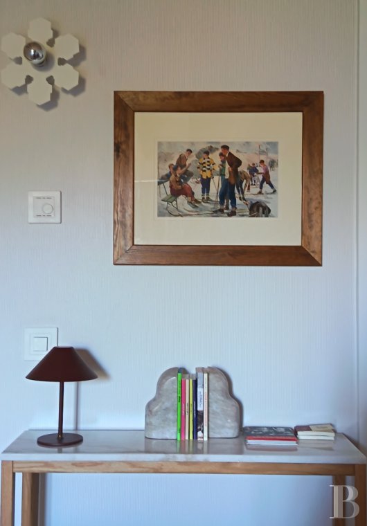 En Suisse, dans le canton du Valais, un vaste chalet à proximité du domaine des 4 Vallées - photo  n°13