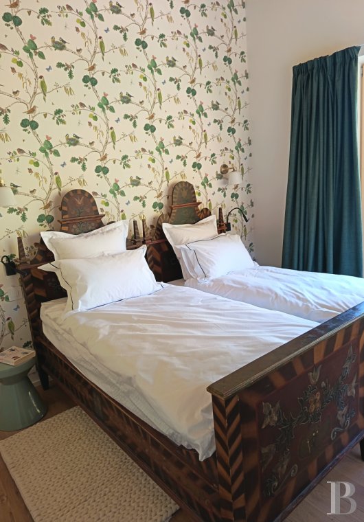 En Suisse, dans le canton du Valais, un vaste chalet à proximité du domaine des 4 Vallées - photo  n°17