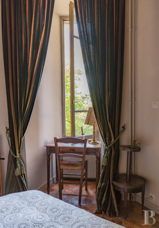 chateaux for sale France center val de loire   - 14