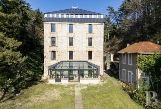 character properties France rhones alps   - 3