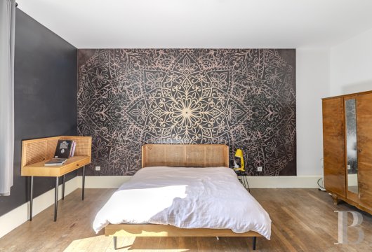 character properties France rhones alps   - 8