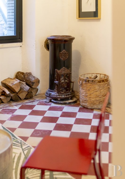 character properties France rhones alps   - 9