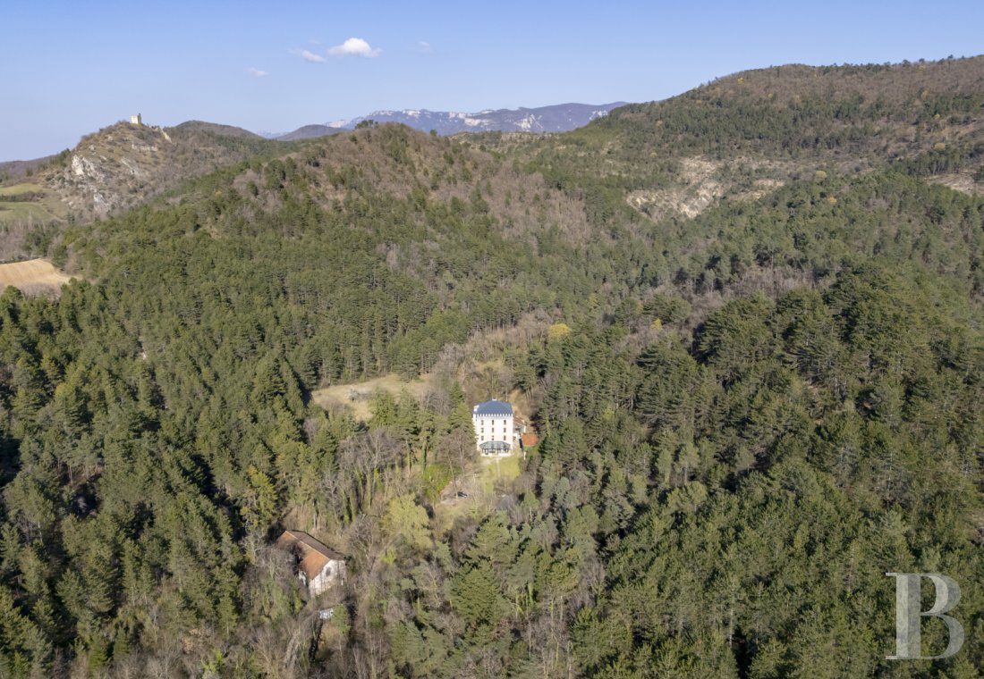 character properties France rhones alps   - 1