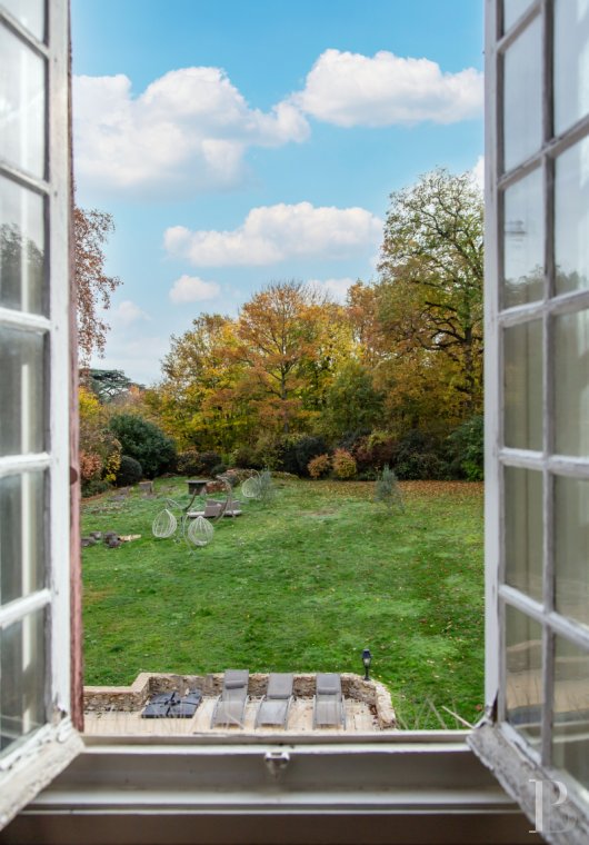 character properties France ile de france   - 13