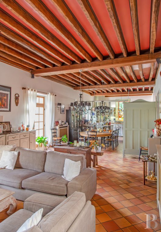 character properties France ile de france   - 7