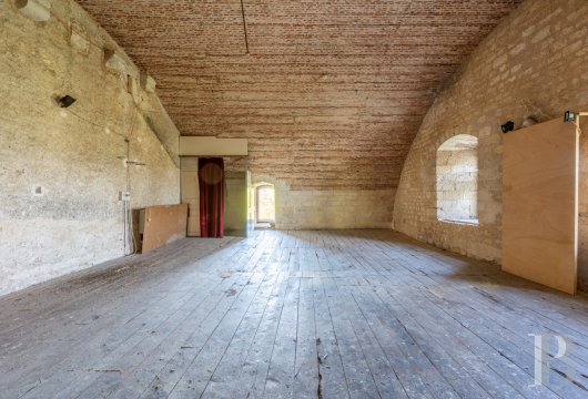 chateaux a vendre centre val de loire   - 16