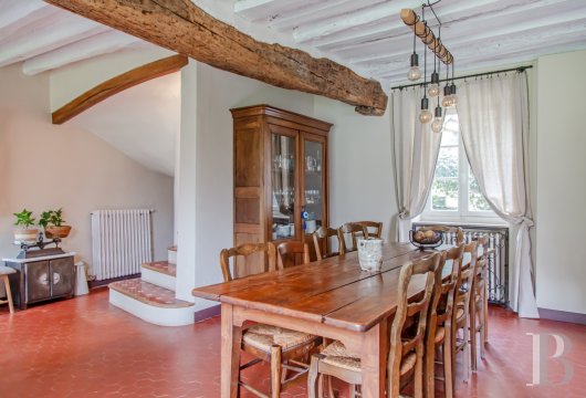 character properties France ile de france   - 5 character properties France ile de france   - 5