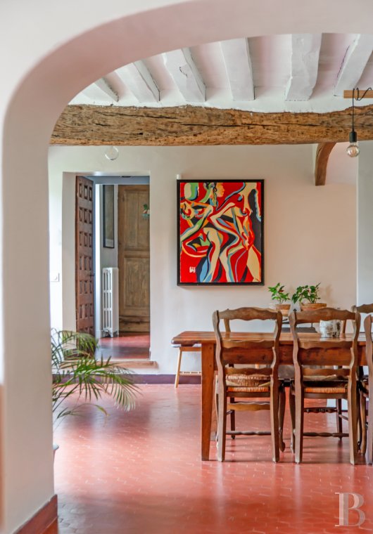 character properties France ile de france   - 6 character properties France ile de france   - 6