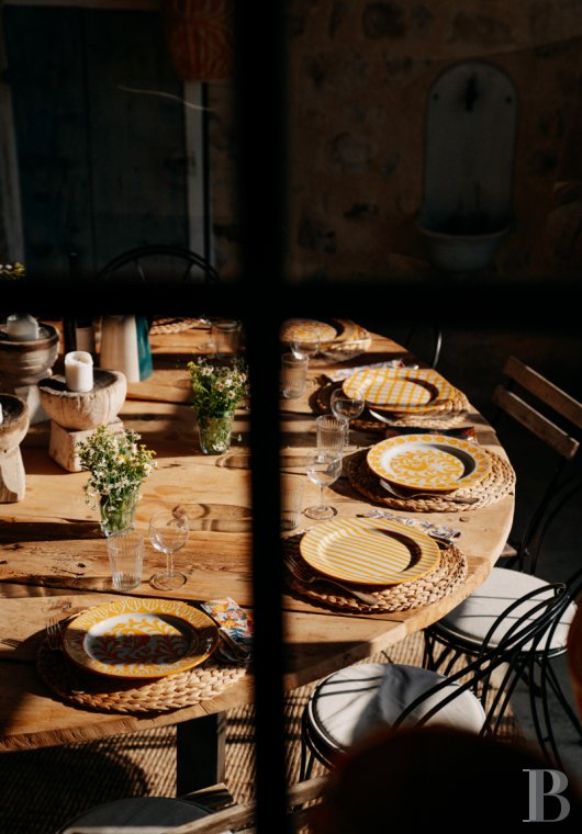 En Drôme provençale, au cœur des Baronnies,  un ensemble de maisons restaurées dans un village médiéval préservé - photo  n°16