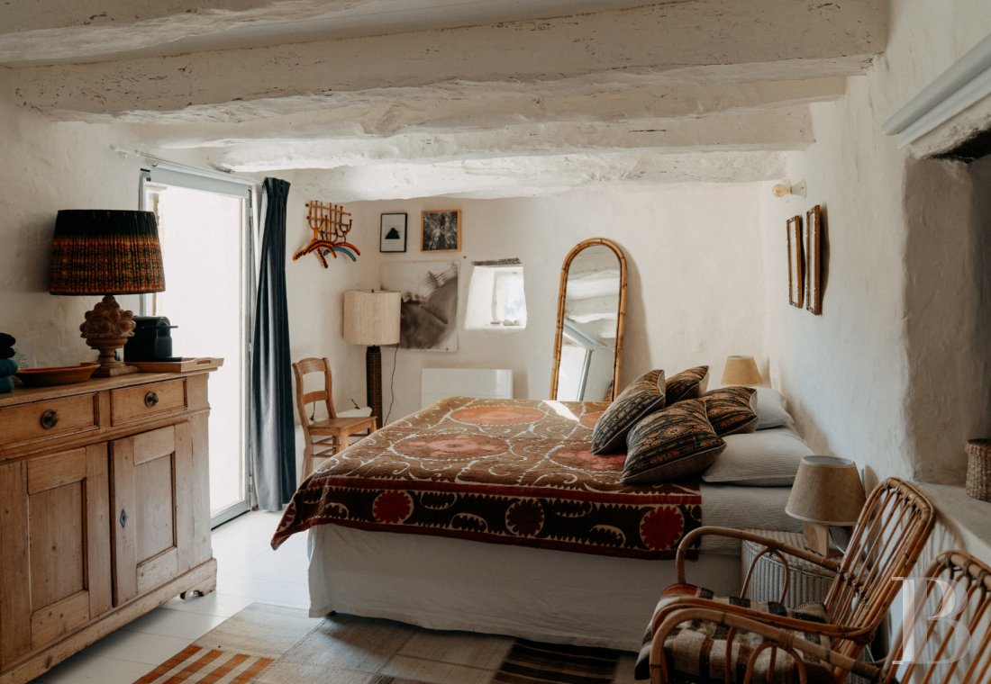 En Drôme provençale, au cœur des Baronnies,  un ensemble de maisons restaurées dans un village médiéval préservé - photo  n°34