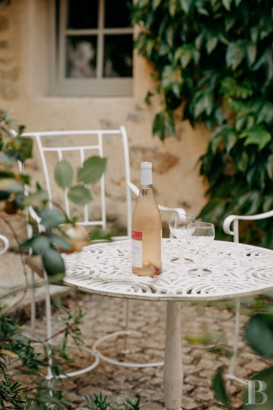 En Drôme provençale, au cœur des Baronnies,  un ensemble de maisons restaurées dans un village médiéval préservé - photo  n°48