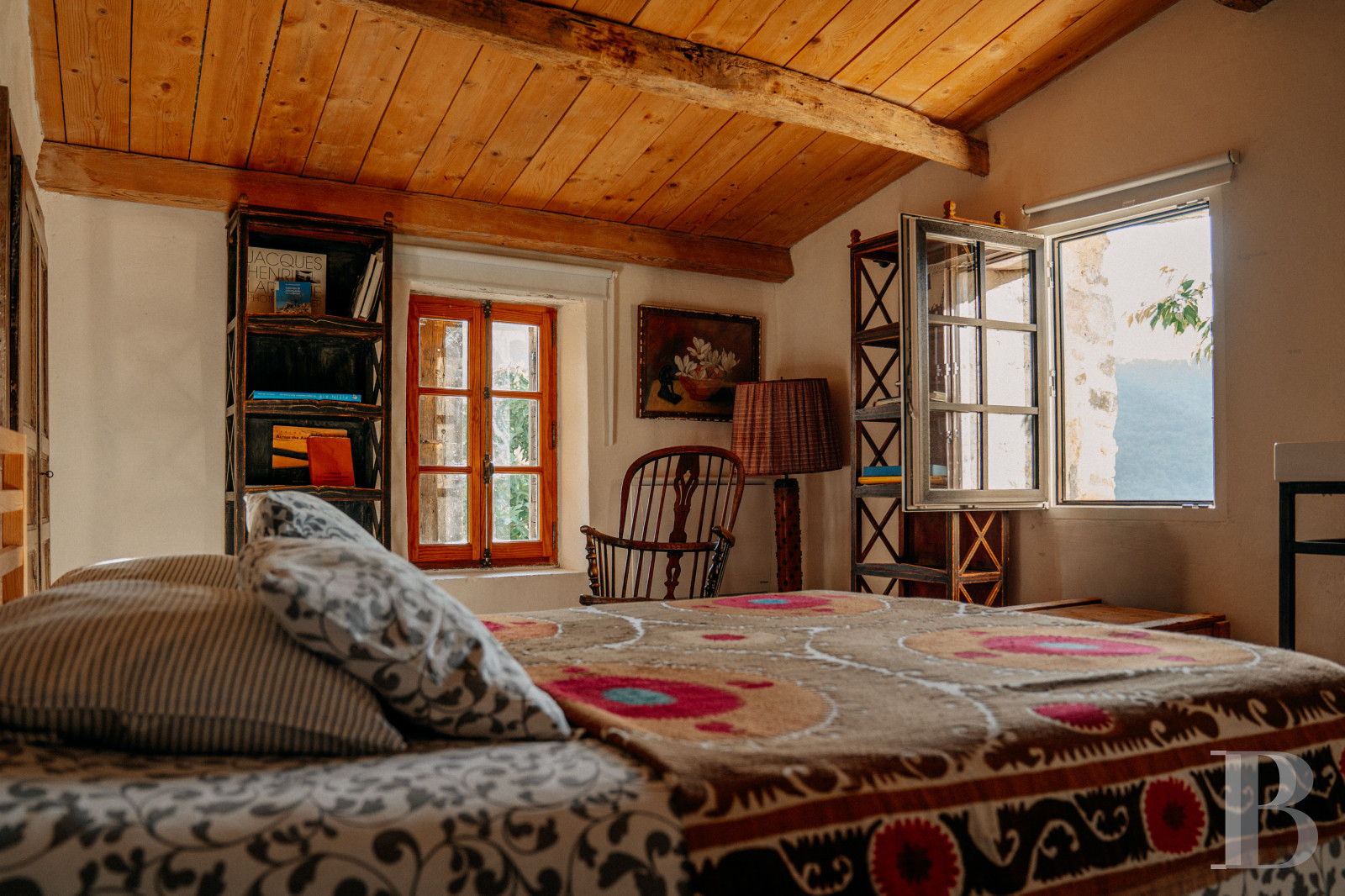 En Drôme provençale, au cœur des Baronnies,  un ensemble de maisons restaurées dans un village médiéval préservé - photo  n°33