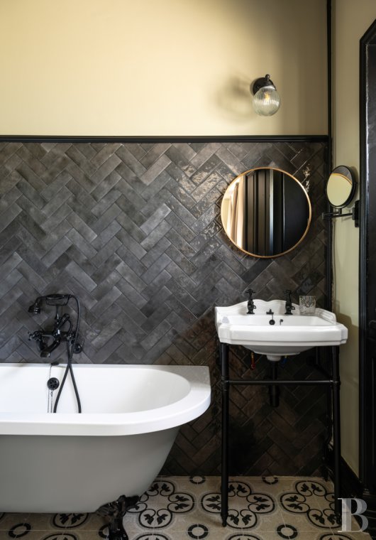 Dans les Vosges, à l'intérieur du parc thermal de Vittel, une singulière villa anglo-normande du début du 20e siècle - photo  n°15