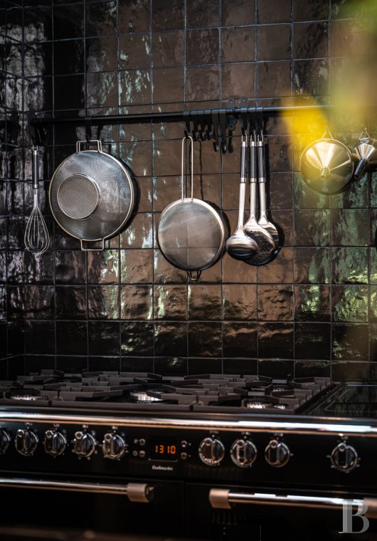 Dans les Vosges, à l'intérieur du parc thermal de Vittel, une singulière villa anglo-normande du début du 20e siècle - photo  n°7