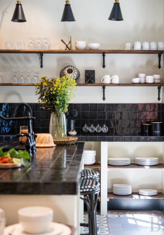 Dans les Vosges, à l'intérieur du parc thermal de Vittel, une singulière villa anglo-normande du début du 20e siècle - photo  n°8