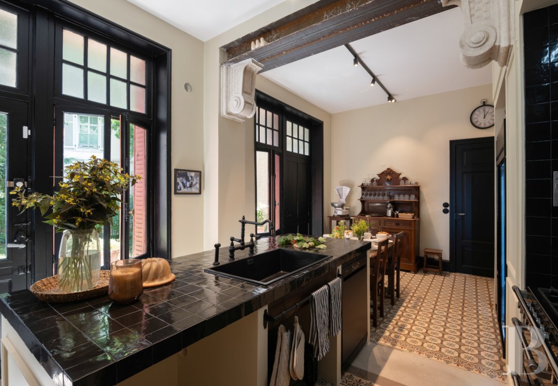 Dans les Vosges, à l'intérieur du parc thermal de Vittel, une singulière villa anglo-normande du début du 20e siècle - photo  n°9